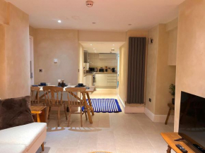 Brecon serviced apartments- Hidden Abodes